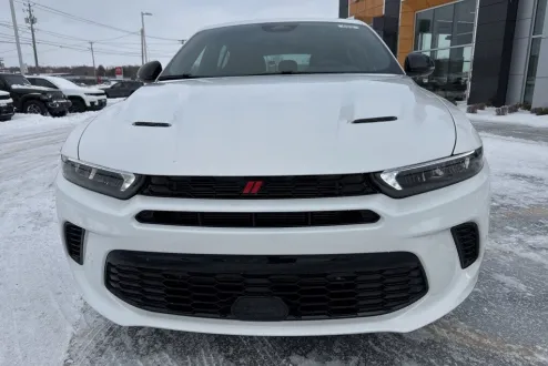 2025 Dodge Hornet GT photo 2