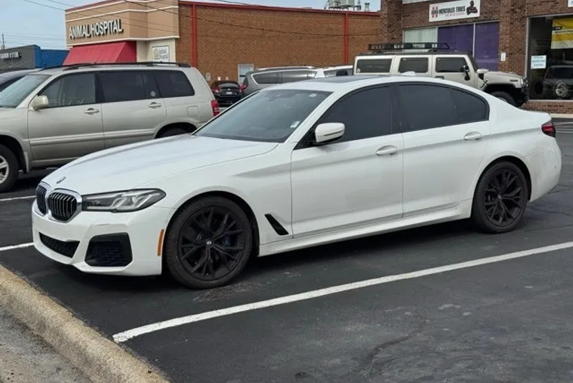 2021 Bmw 530i photo 1