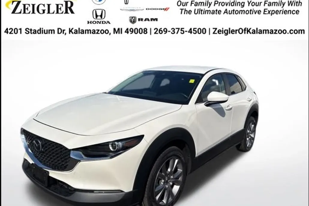 2022 Mazda CX-30 2.5 Select photo 1