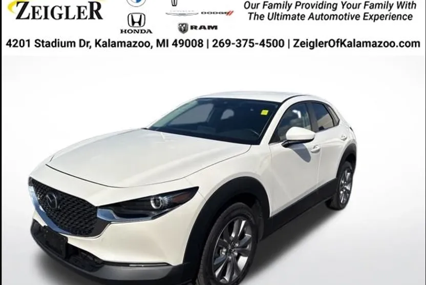 2022 Mazda CX-30 2.5 Select photo 1