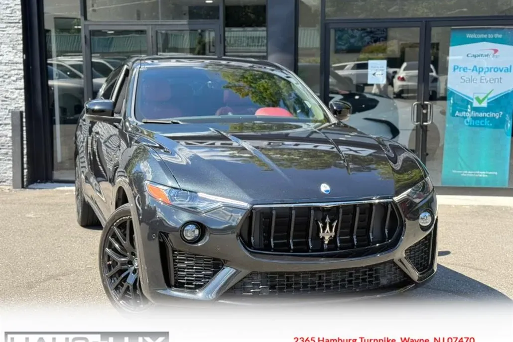 2022 Maserati Levante Modena photo 1