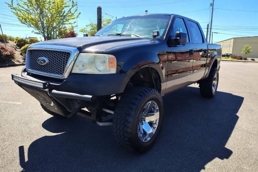 2005 Ford F-150 XLT photo 1