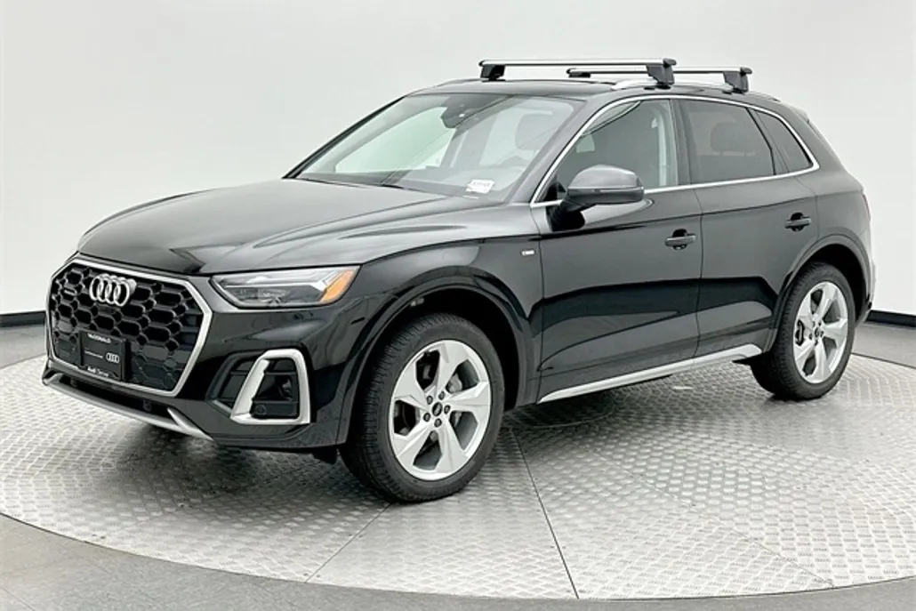 2025 Audi Q5 45 S line Premium Plus photo 1