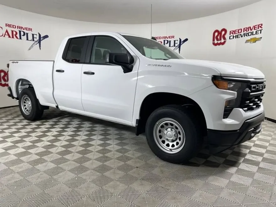 2026 Chevrolet Silverado 1500 photo 1