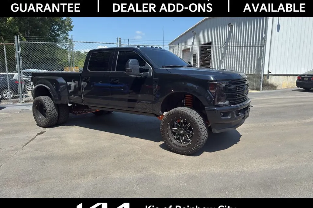 2017 Ford F-350 Platinum photo 1