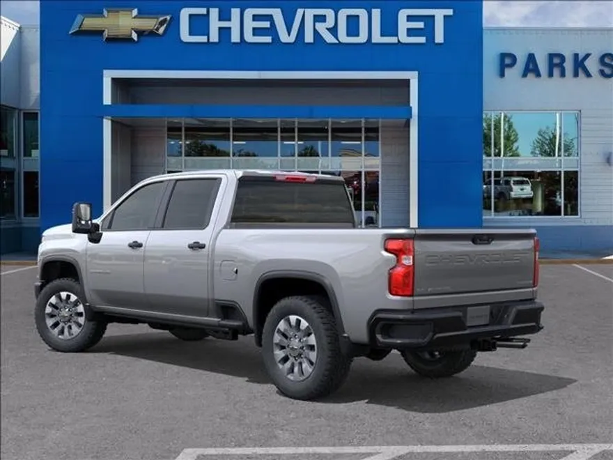 2026 Chevrolet Silverado 2500HD Custom photo 1