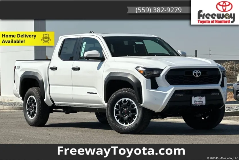 2025 Toyota Tacoma TRD Off-Road 4x4 Double Cab photo 1