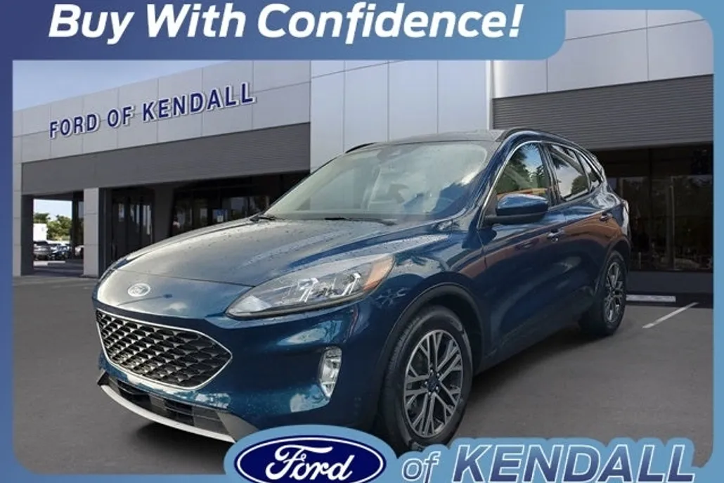 2020 Ford Escape SEL photo 1