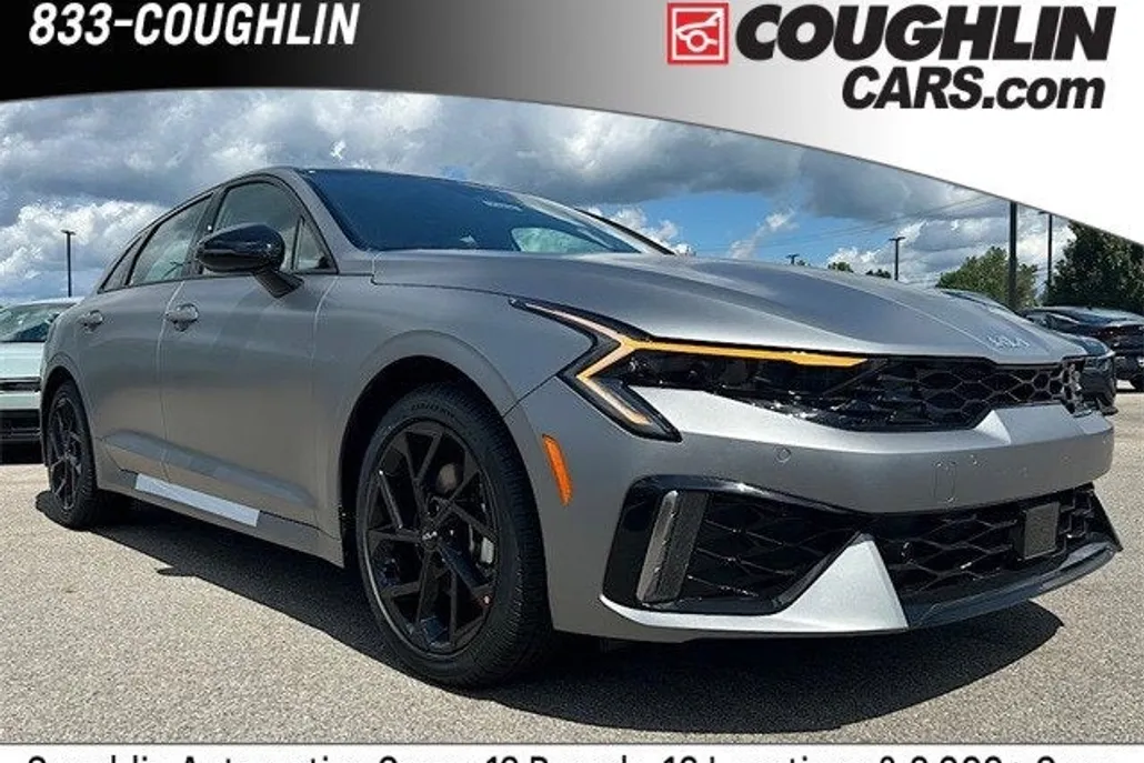 2026 Kia K5 GT-Line photo 1