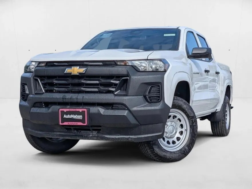 2025 Chevrolet Colorado Work Truck photo 1