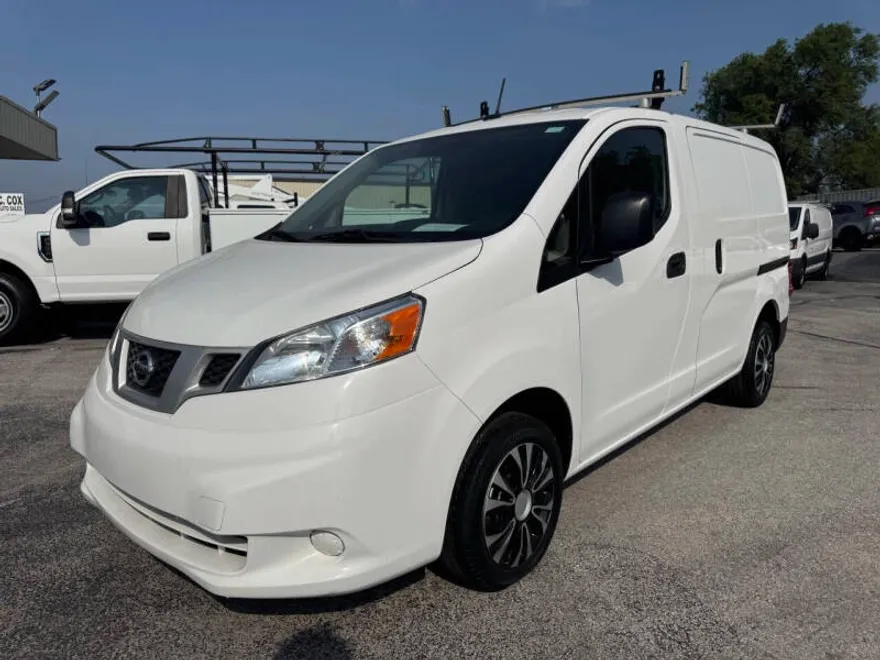 2020 Nissan NV200 S photo 1