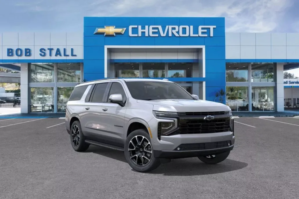 2026 Chevrolet Suburban RST photo 1
