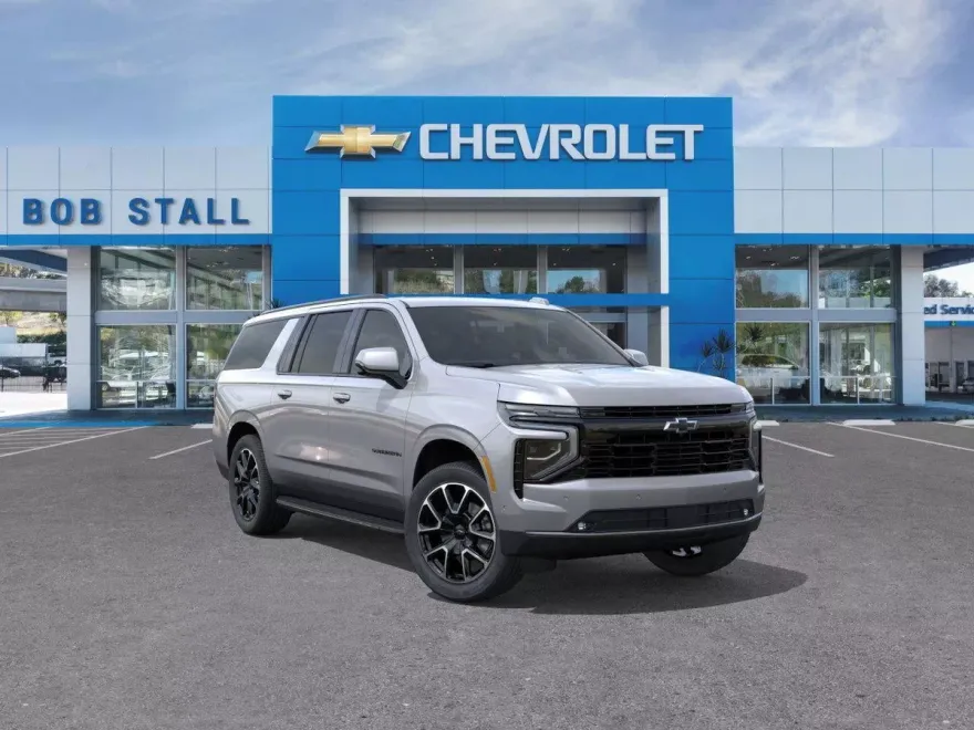 2026 Chevrolet Suburban RST photo 1