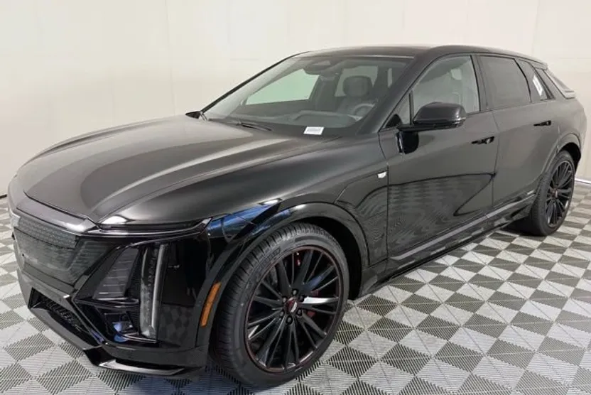 2026 Cadillac Lyriq photo 1