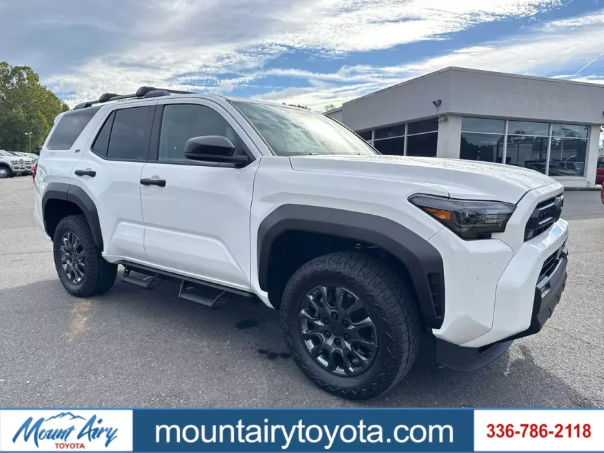 2025 Toyota 4Runner SR5 photo 1