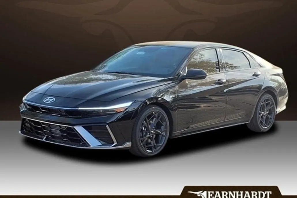 2025 Hyundai Elantra N Line photo 1