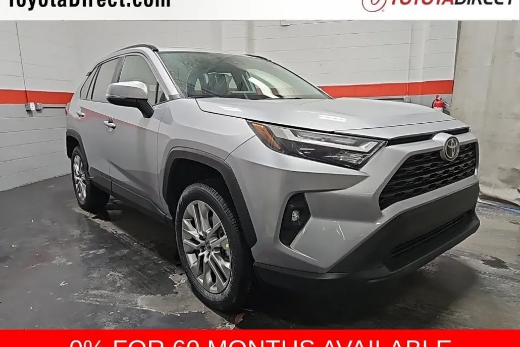 2025 Toyota RAV4 XLE Premium photo 1