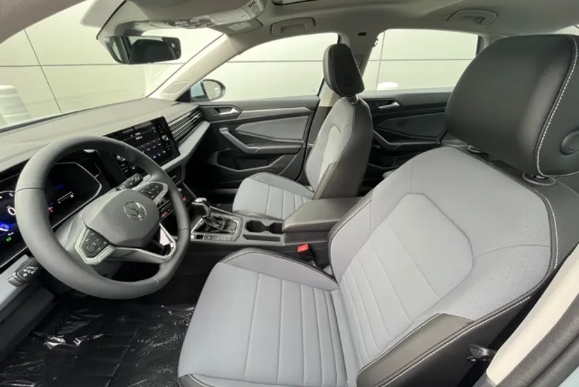 2026 Volkswagen Jetta SE photo 1
