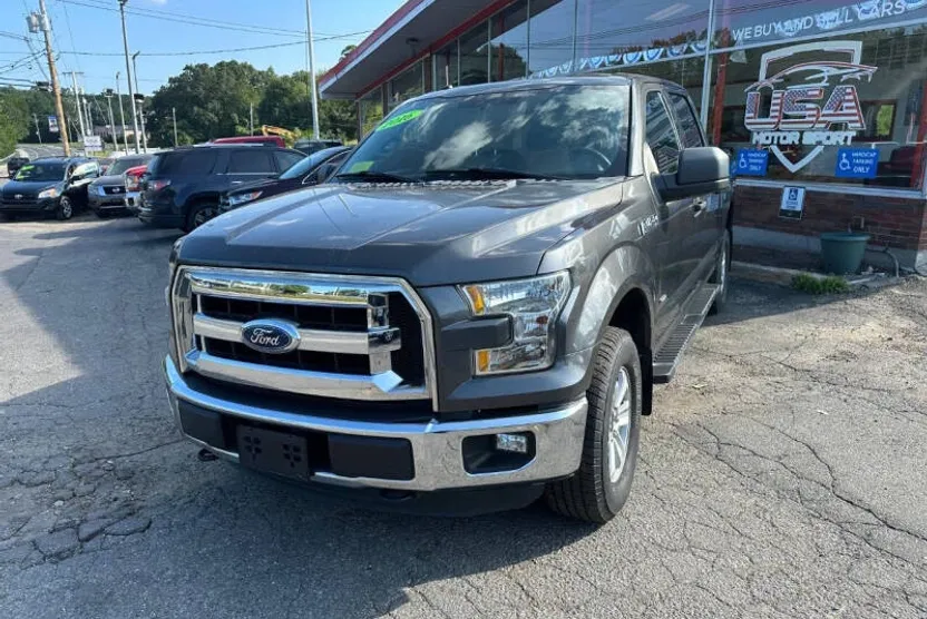 2016 Ford F-150 XL photo 1