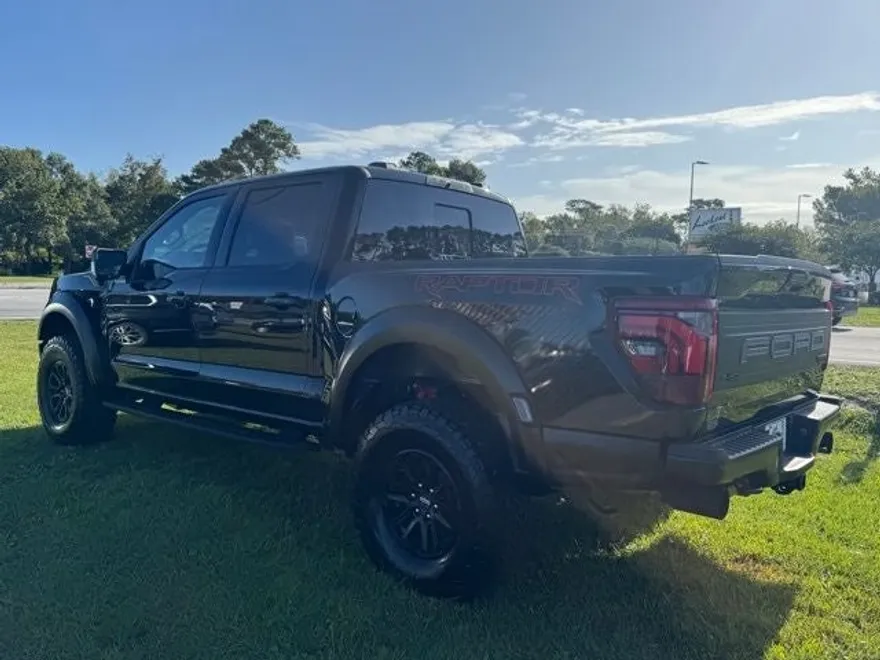 2025 Ford F-150 Raptor photo 1