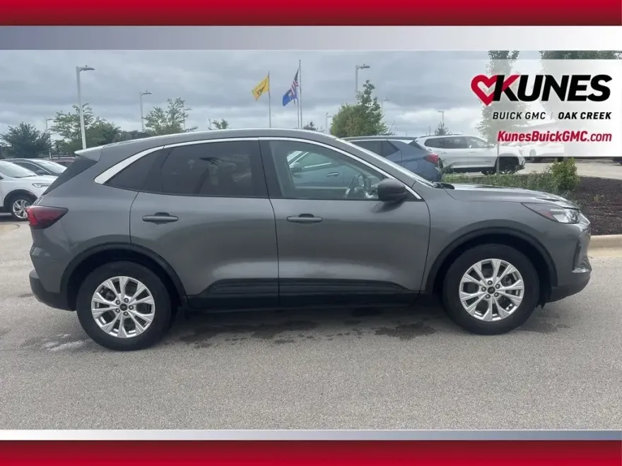 2023 Ford Escape Active photo 1