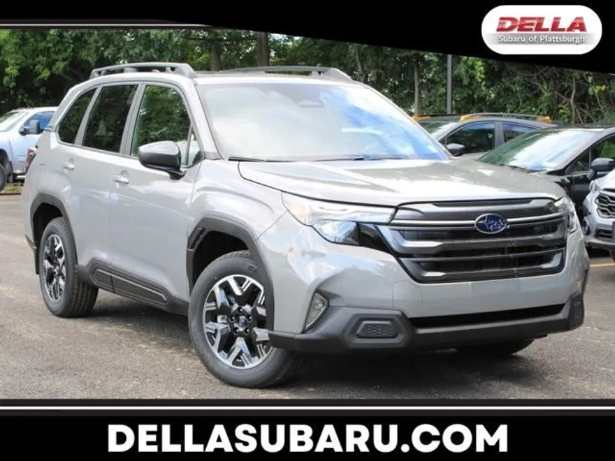 2025 Subaru Forester Premium photo 1