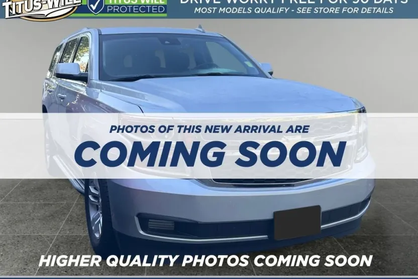 2016 Chevrolet Tahoe LT photo 1