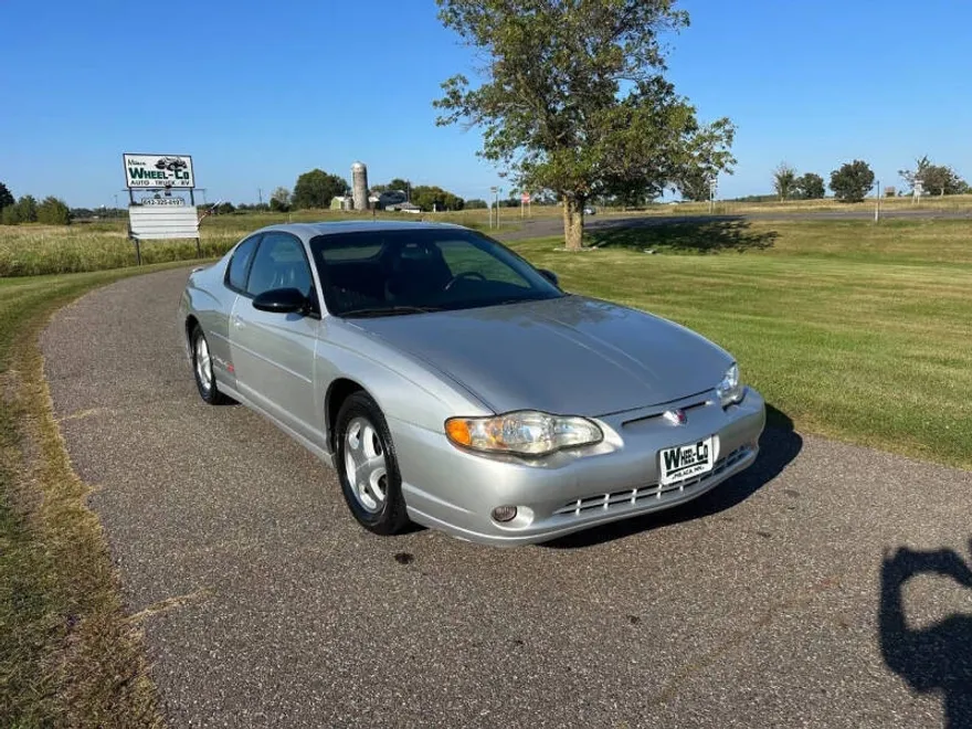 2001 Chevrolet Monte Carlo SS photo 1
