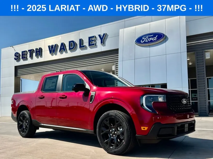 2025 Ford Maverick Lariat photo 1