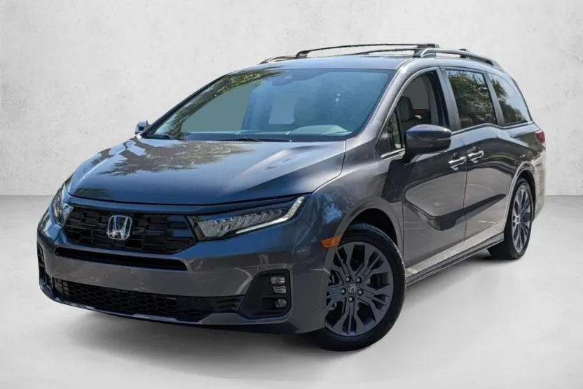 2025 Honda Odyssey Touring photo 1