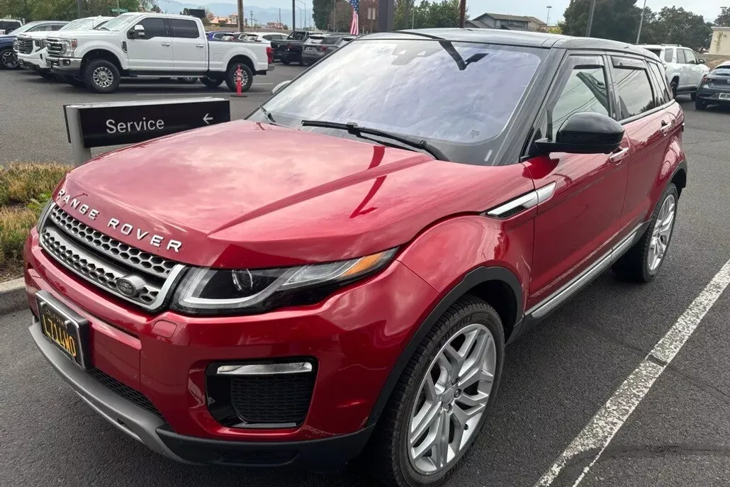 2018 Land Rover Range Rover Evoque HSE photo 1