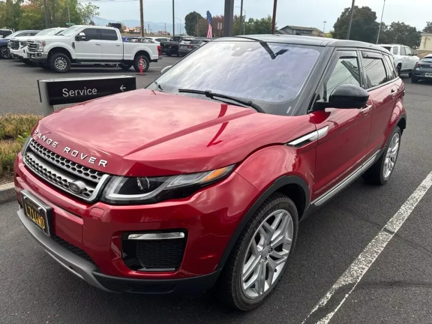 2018 Land Rover Range Rover Evoque HSE photo 1