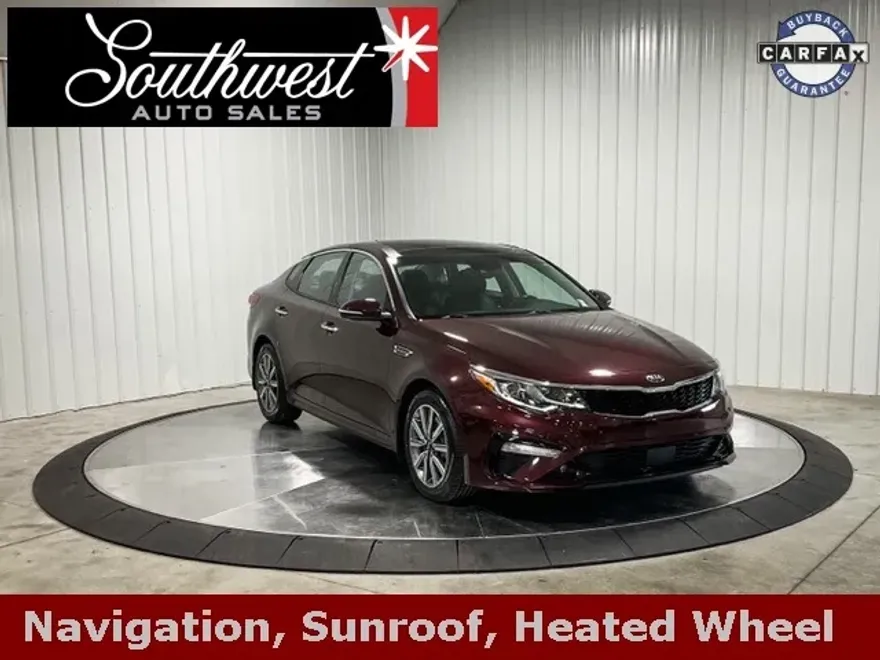 2020 Kia Optima EX Premium photo 1