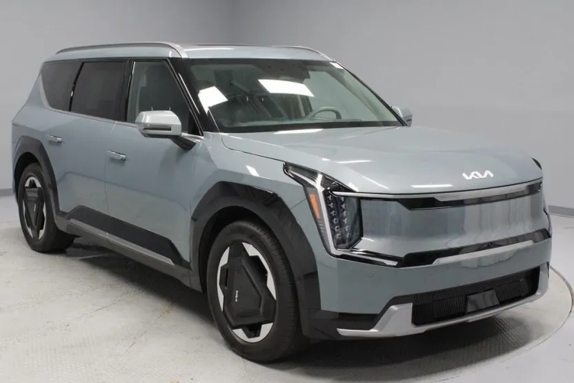2024 Kia EV9 Land photo 1
