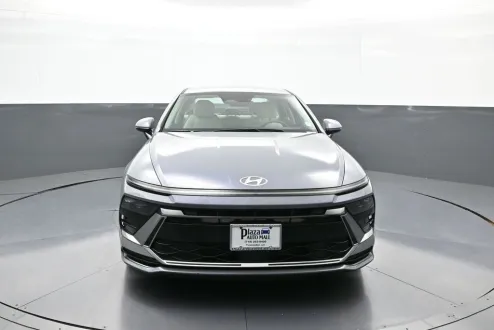 2025 Hyundai Sonata SEL photo 2