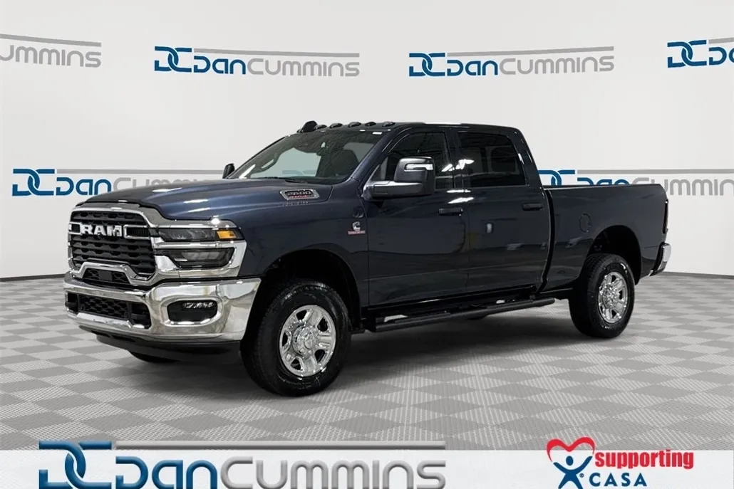 2025 Ram 2500 Tradesman photo 1