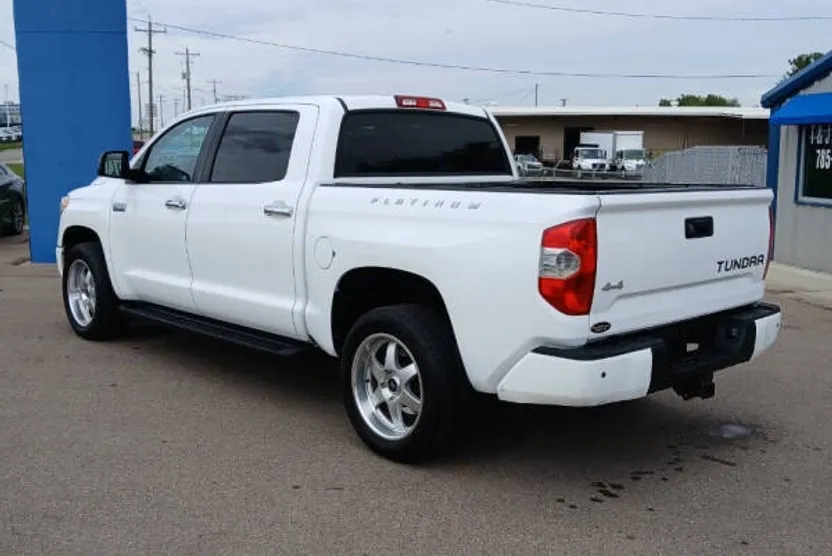 2014 Toyota Tundra Platinum photo 1