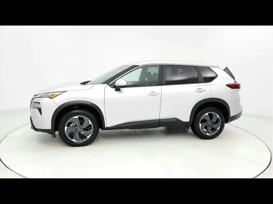 2024 Nissan Rogue SV photo 1