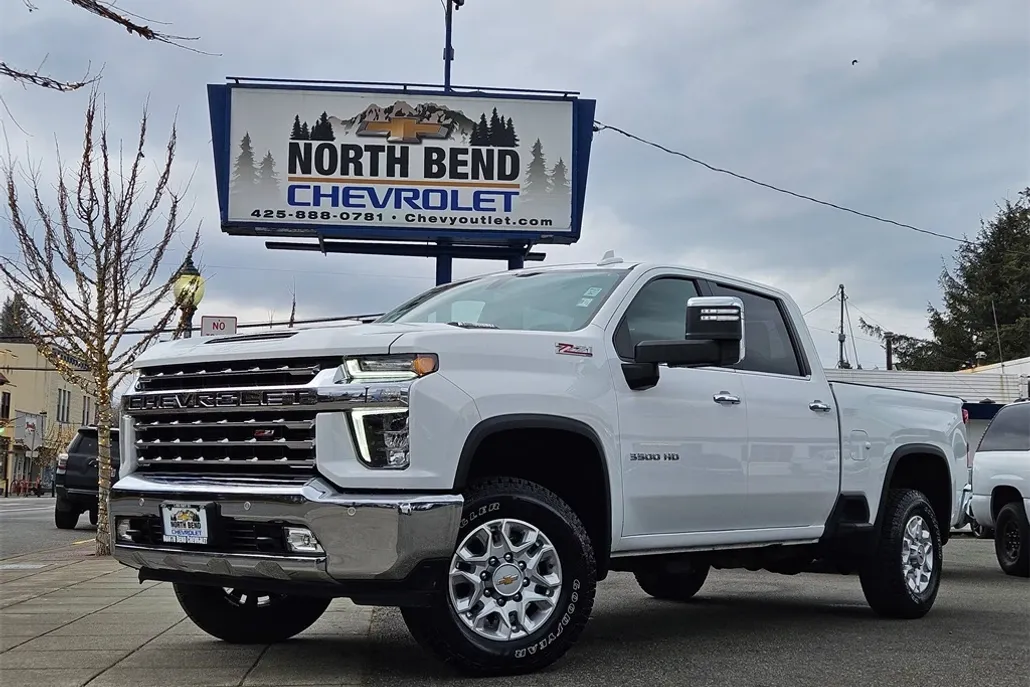 2022 Chevrolet Silverado 3500HD LTZ photo 1