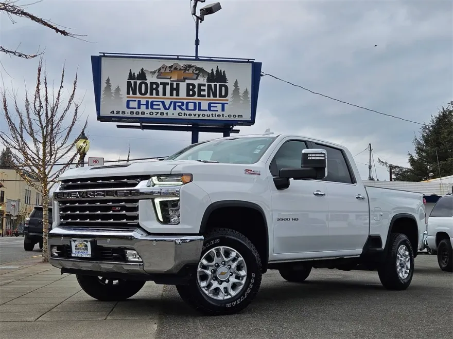 2022 Chevrolet Silverado 3500HD LTZ photo 1
