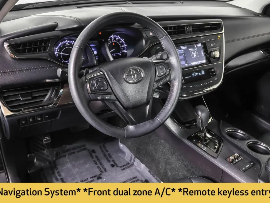 2018 Toyota Avalon XLE photo 1