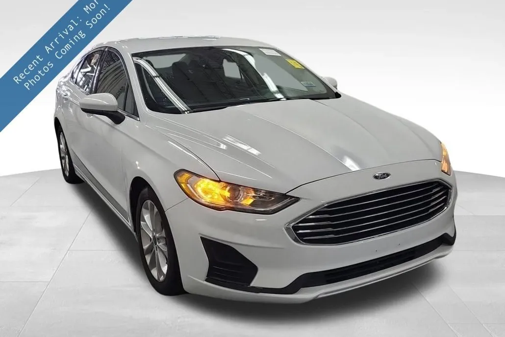 2020 Ford Fusion Hybrid SE photo 1