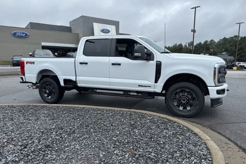 2026 Ford F-350 XL photo 1