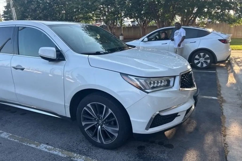 2020 Acura MDX SH-AWD Technology photo 1