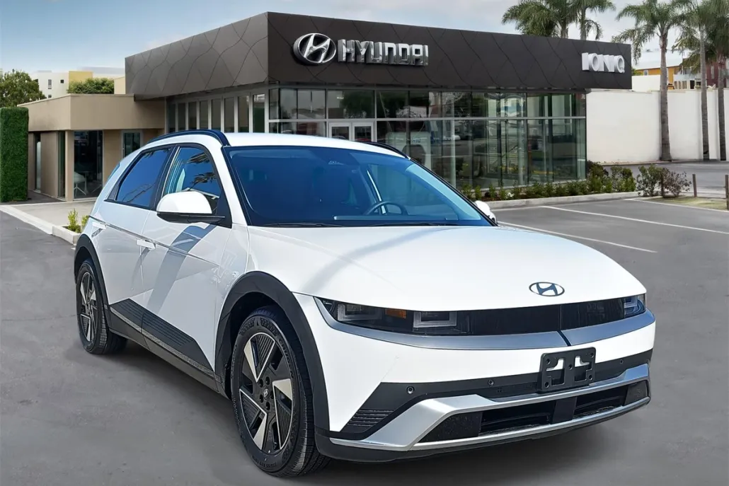2025 Hyundai Ioniq 5 SEL photo 1