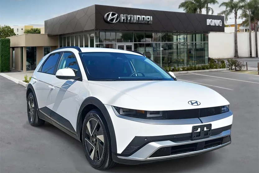 2025 Hyundai Ioniq 5 SEL photo 1