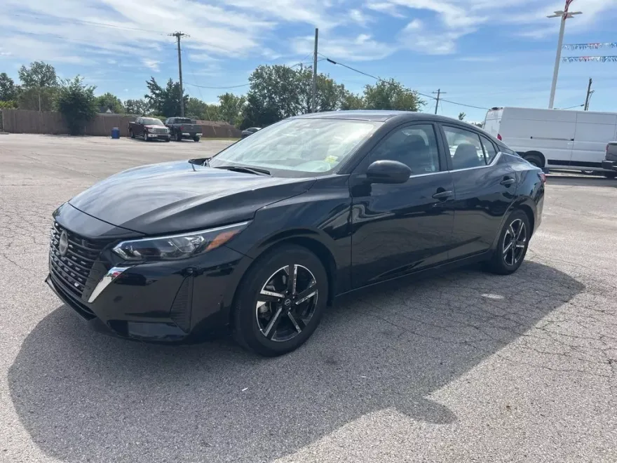2024 Nissan Sentra SV photo 1