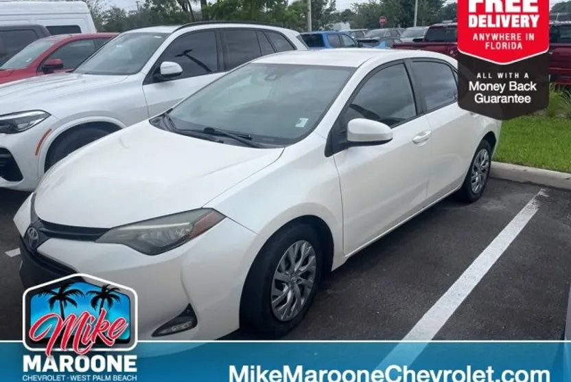 2018 Toyota Corolla XLE XSE photo 1