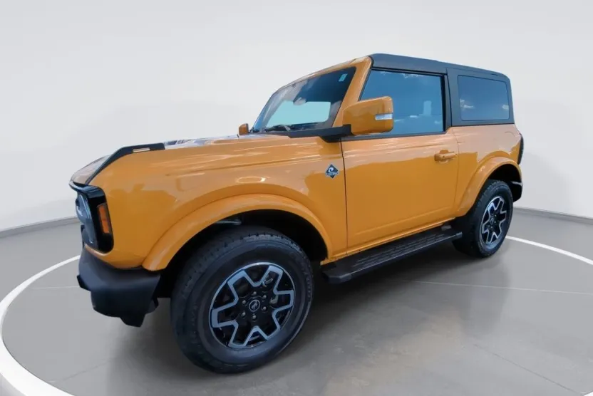 2022 Ford Bronco Base Big Bend Black Diamond Outer Banks Badlands Wildtrak photo 1
