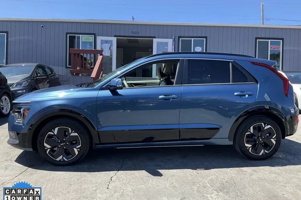 2023 Kia Niro EV Wind photo 1